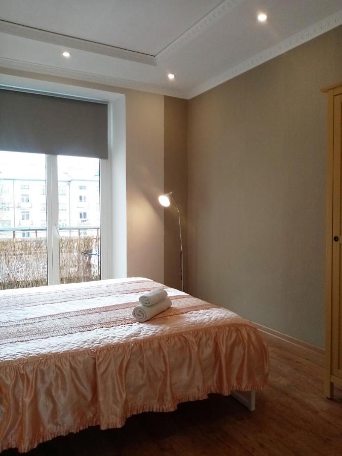 Apartamento Vienibas 11 Daugavpils Exterior foto